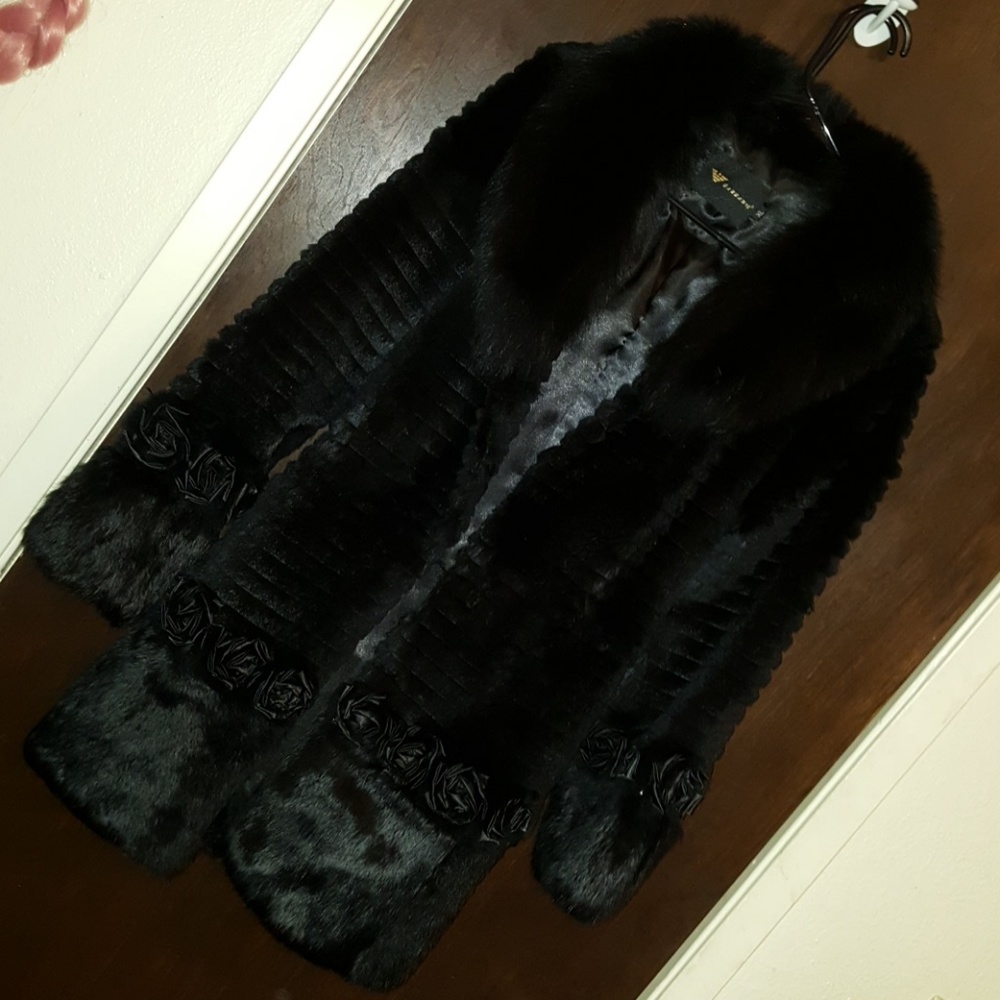 Real fur belted jacket